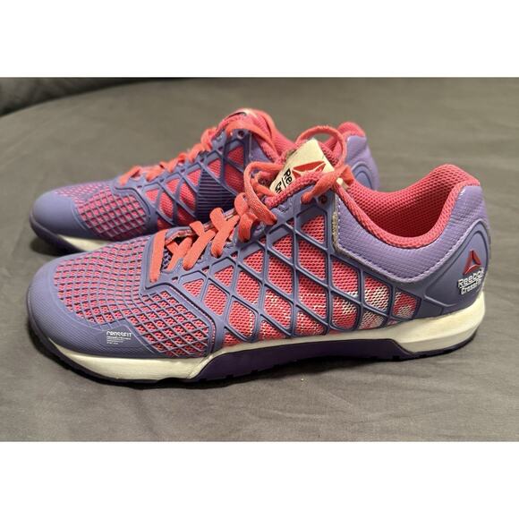 Reebok CF74 CrossFit Girls Purple Pink WorkOut Shoes Ladies Size 4 Excellent - Picture 2 of 7